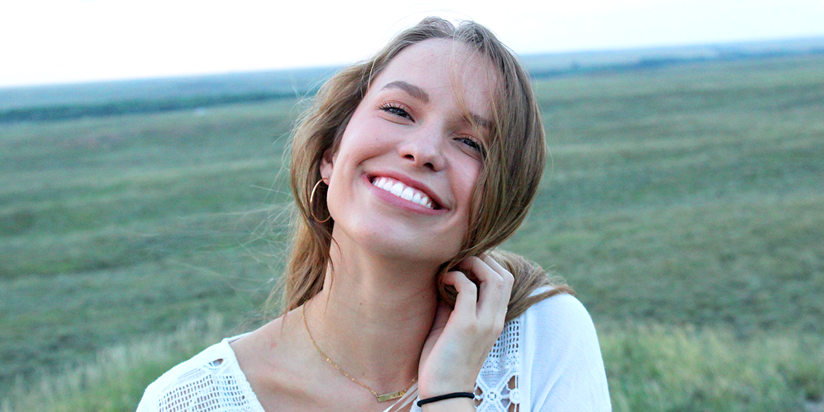 5 Anti-Aging Oral Care Tips for a Youthful Smile