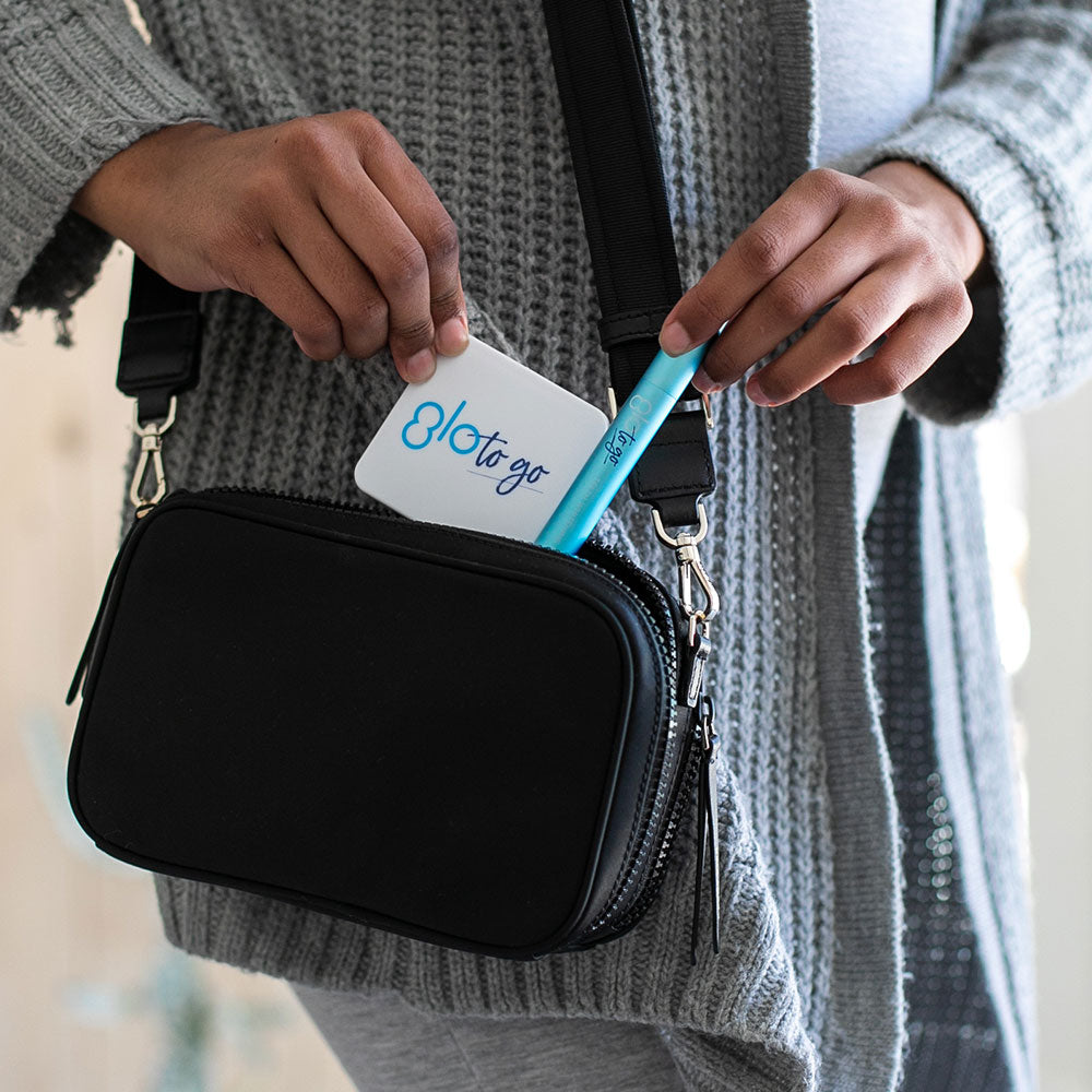 GLO TO GO WHITENING PEN SET GLO Science